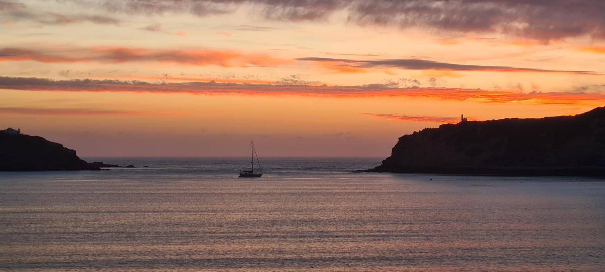Albergaria Sao Pedro Sao Martinho do Porto Luaran gambar